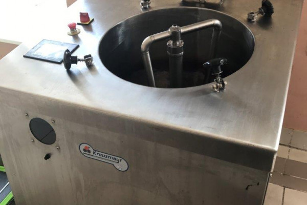 Raspberry farm and production of jams